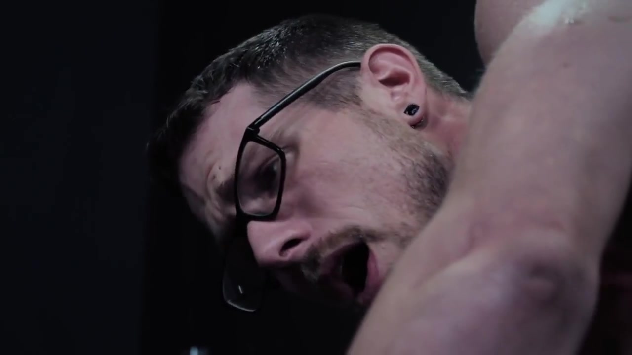 Trfcik Fisting - full movie
