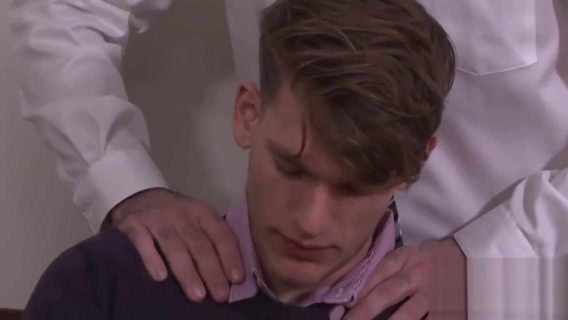 Kinky guy enjoys getting pounded