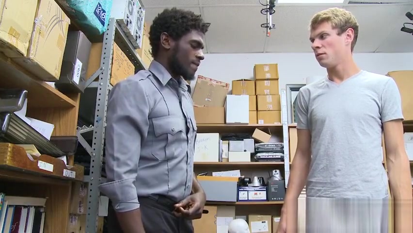 Straight perp compromises and anal fucked by LP Officer