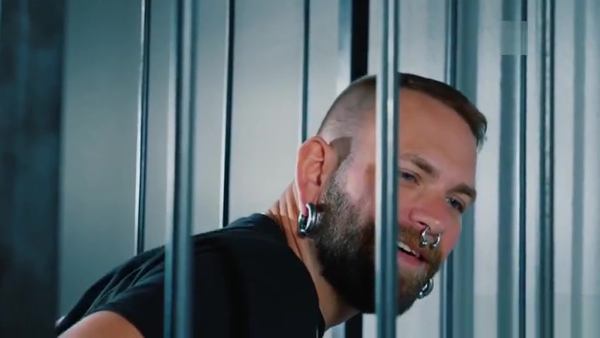 Gay perp gets his ass fistfucked by Officer hardcore