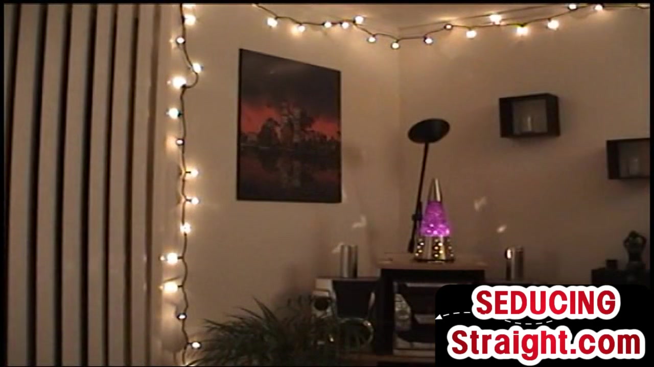 Homemade solo str8 guy with tattoos wanks cock at home