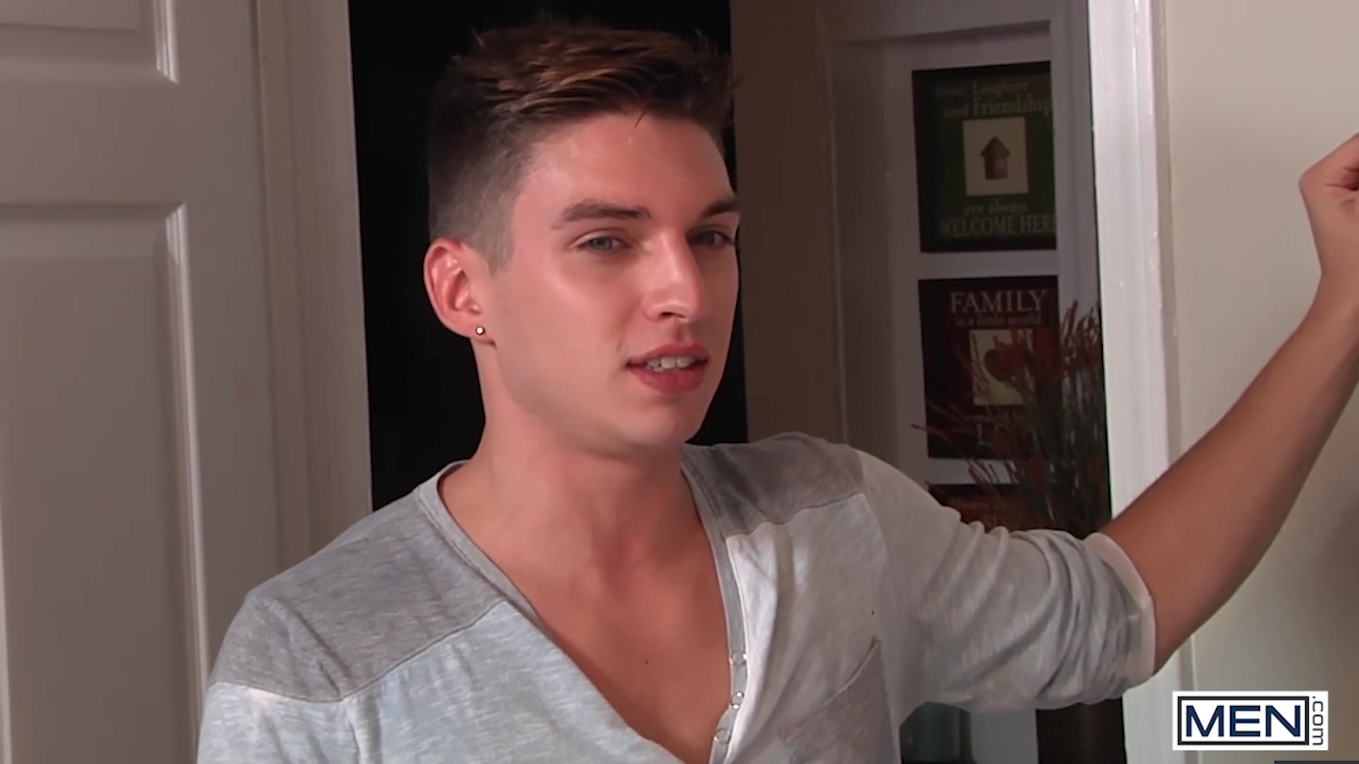 MEN - Aaron Bruiser Stuffs His Fat Cock Into His Step brother-In-Law Anthony Verusso's Tight Hole