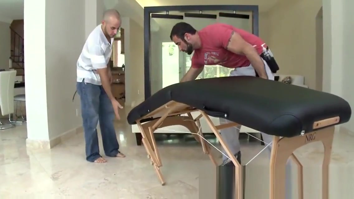 Curly dude gets a lusty anal spooning from massage therapist