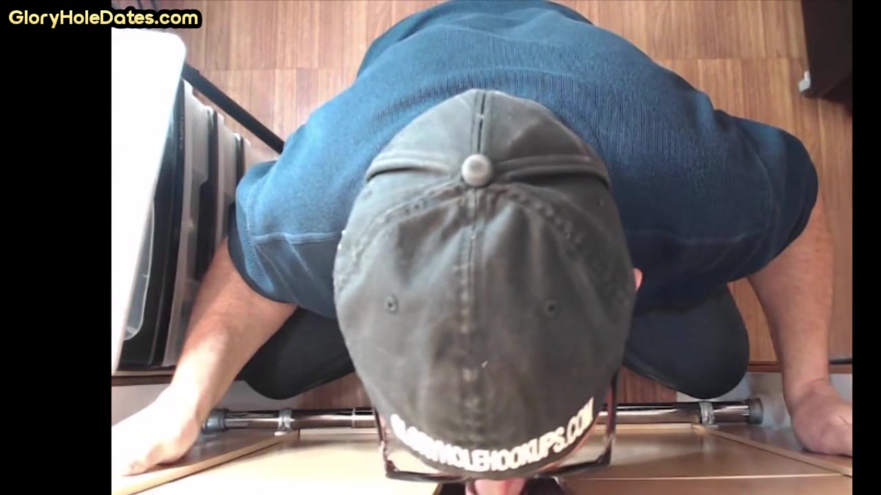 Senior gloryhole amateur DILF blows BFs dick through hole