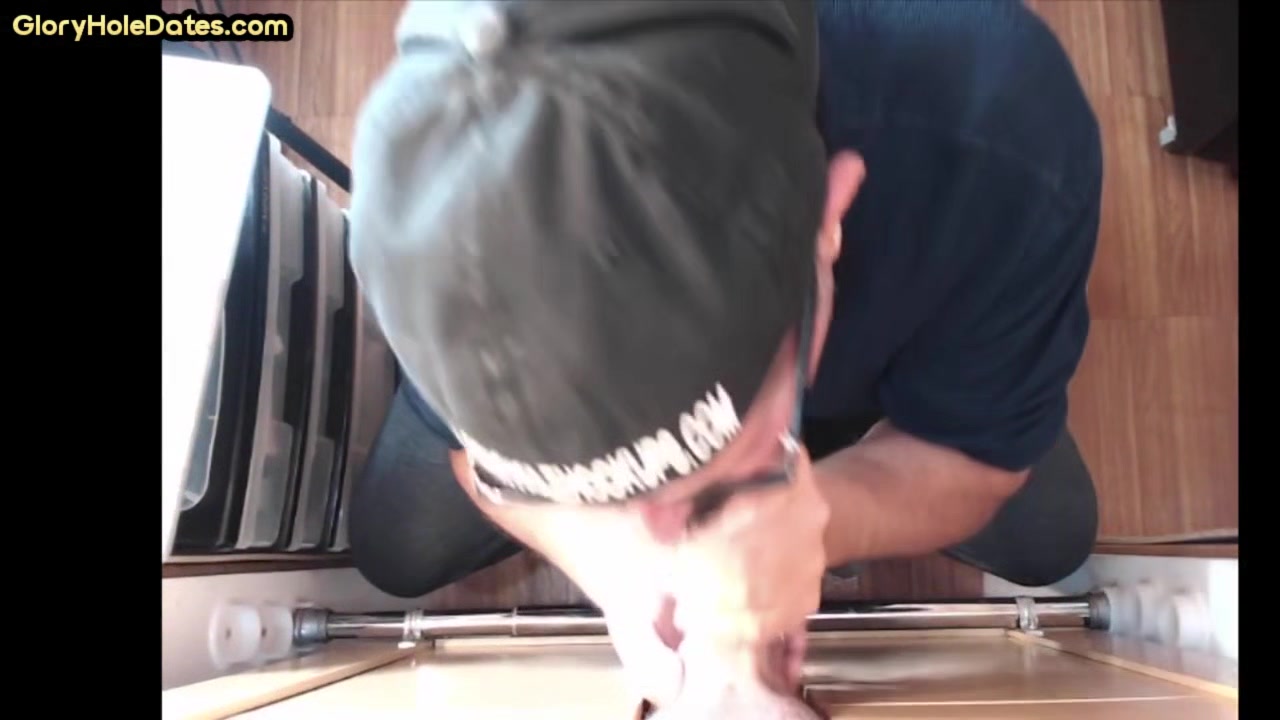 Senior gloryhole amateur DILF blows BFs dick through hole