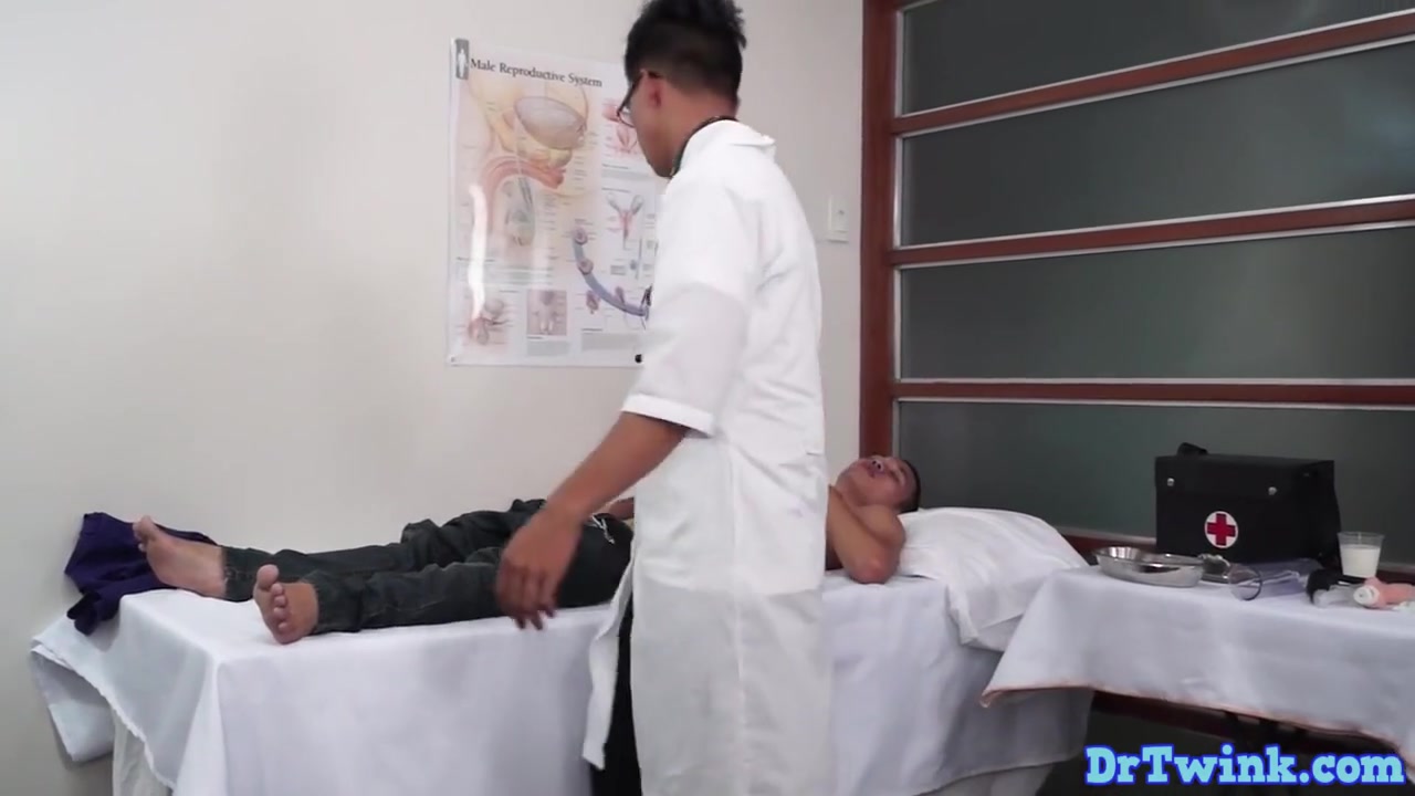Smooth Asian Dicksucked By Kinky Doctor