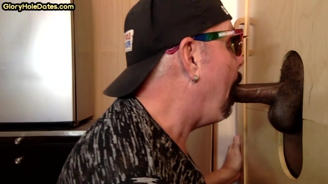 IR gloryhole gaydaddy sucks dick before bareback fucked