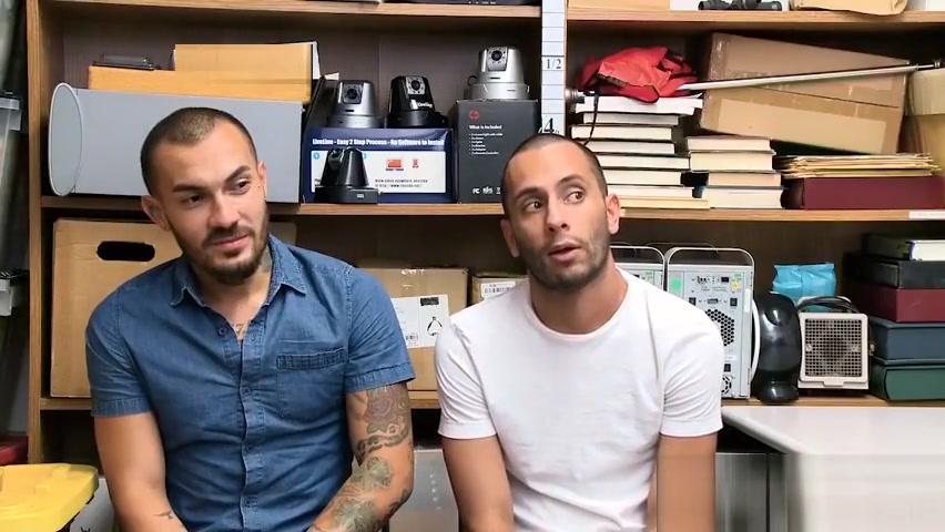 Straight latinos detained and anal fucked by LP Officer