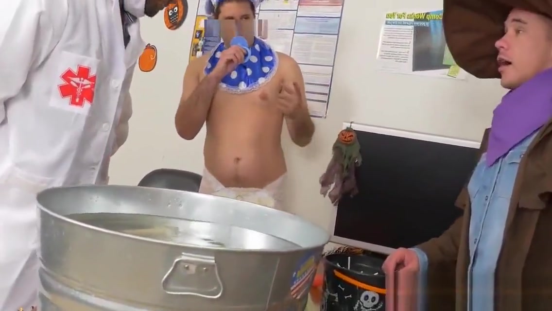 Office stud gets interracially banged