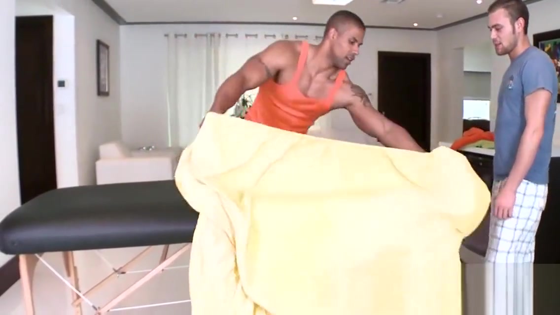 Homo fleshly massage