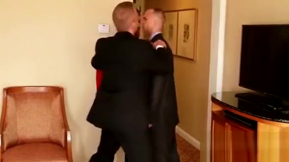 Army boyz outdoor romance
