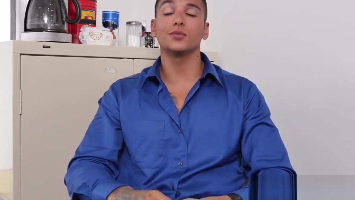 Office jock spitroasted by his employers