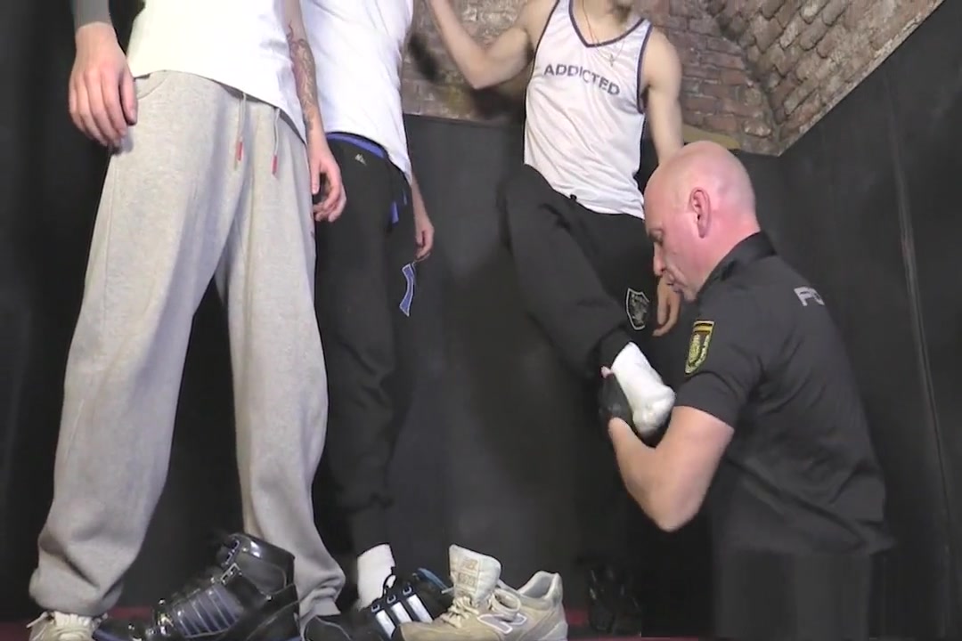 hardkinks cops hell 5