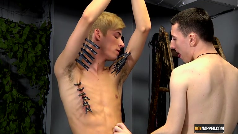 Oli Gets Pegged By The Noob - Oli Jay And Reece Stewart