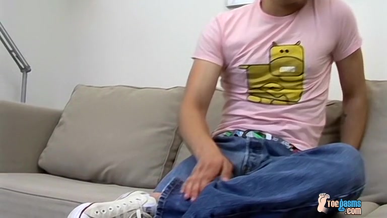 Beefy Boy And His Cummy Feet - Sonny