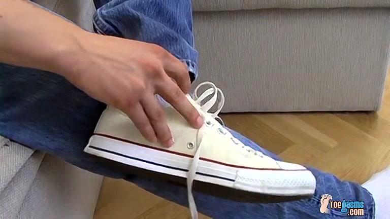 Beefy Boy And His Cummy Feet - Sonny