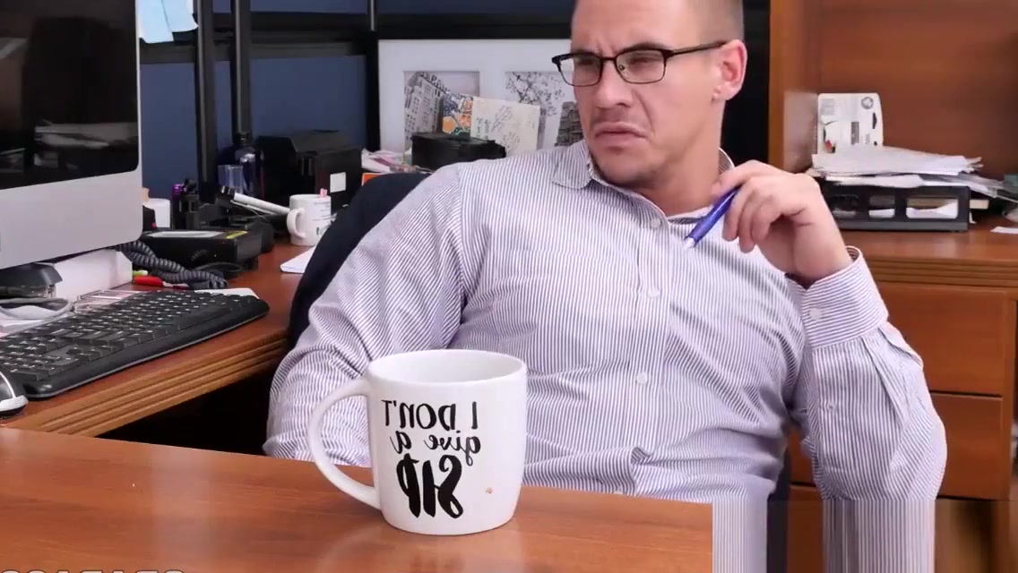 Threeway stripper jizzed by office jocks
