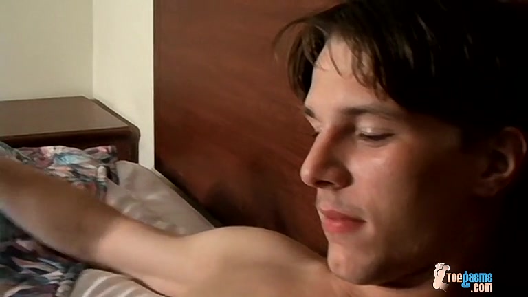 Cummy Feet With Sexy Aaron - Aaron Jackson