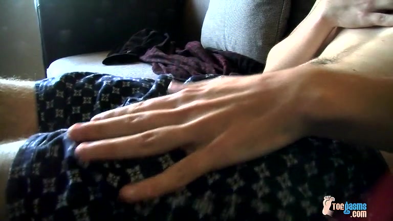 A Toe-Curling Load For Justin - Dustin Beeber