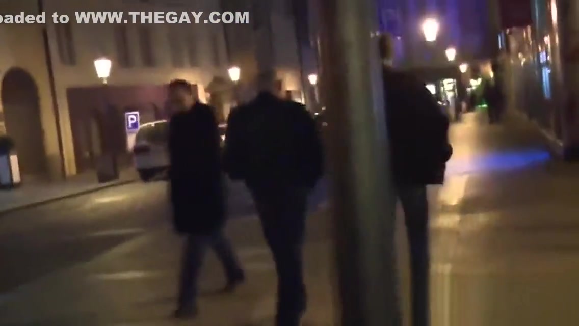 Big Step daddy pays cash for sex for a cute twink on the streets