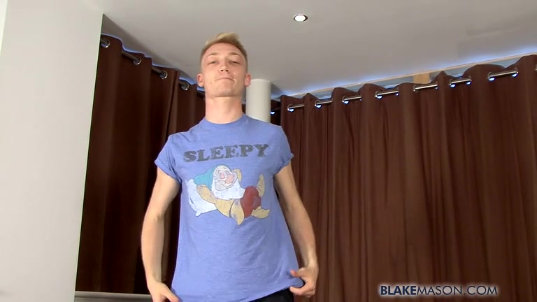 Smooth And Hung Blondie - Max Miller
