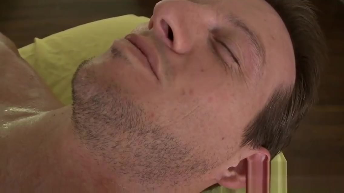 Hawt massage for dude