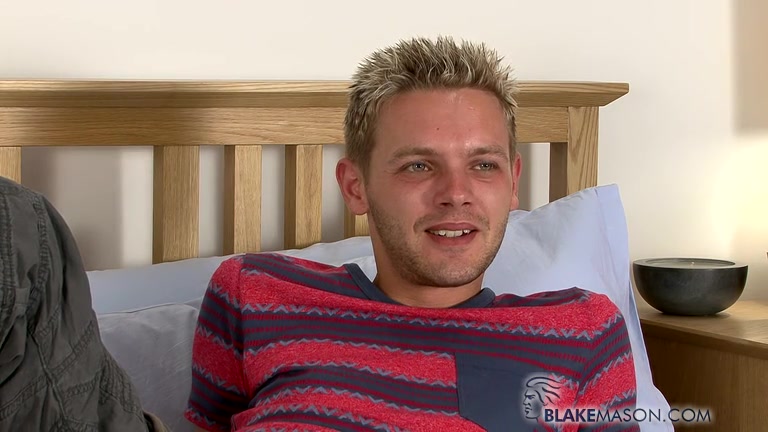 Wanking With Smooth Scott - Scott West