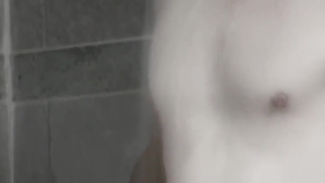 Cock Virgins Blake Stone Blows 3 Twinks In Locker Room