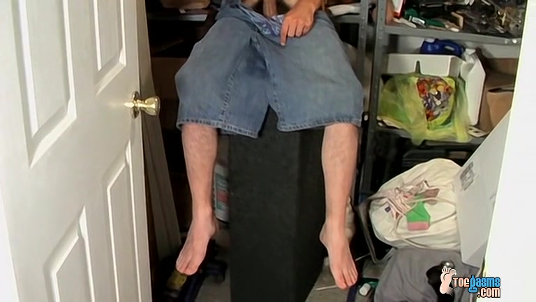 Hairy Cock And Cummy Feet - Lil B