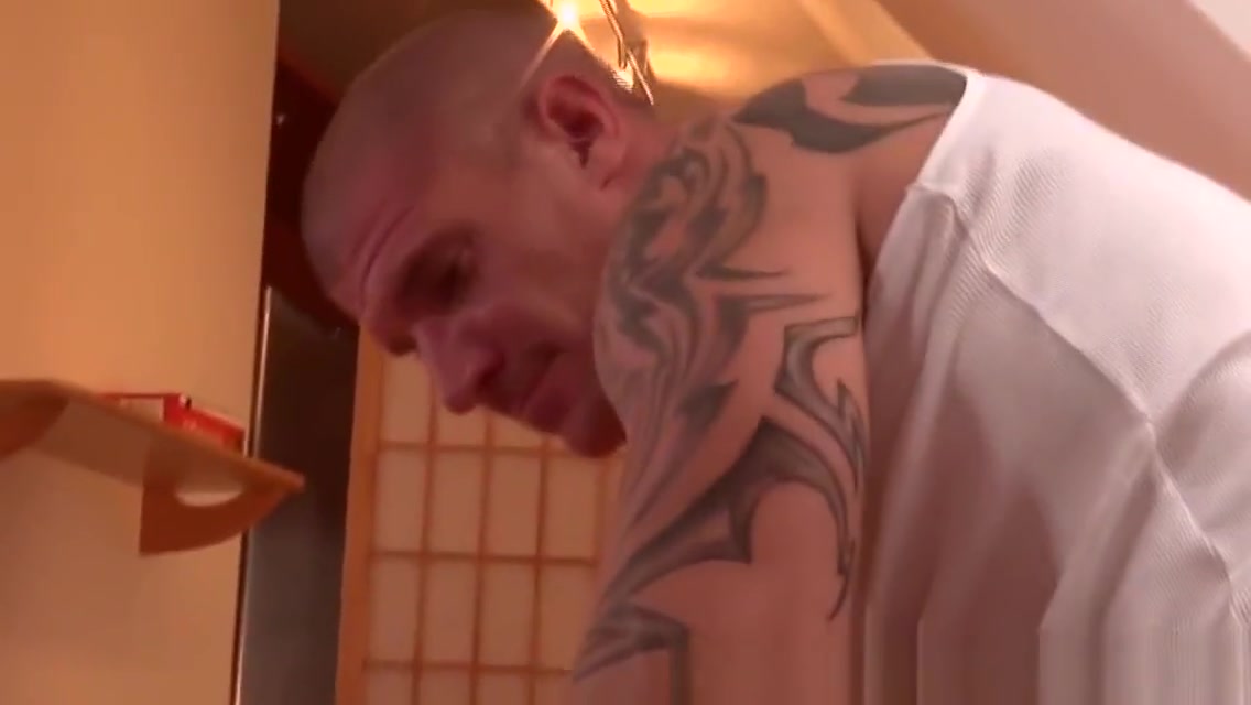 Massaged inked twink gets his dick sucked