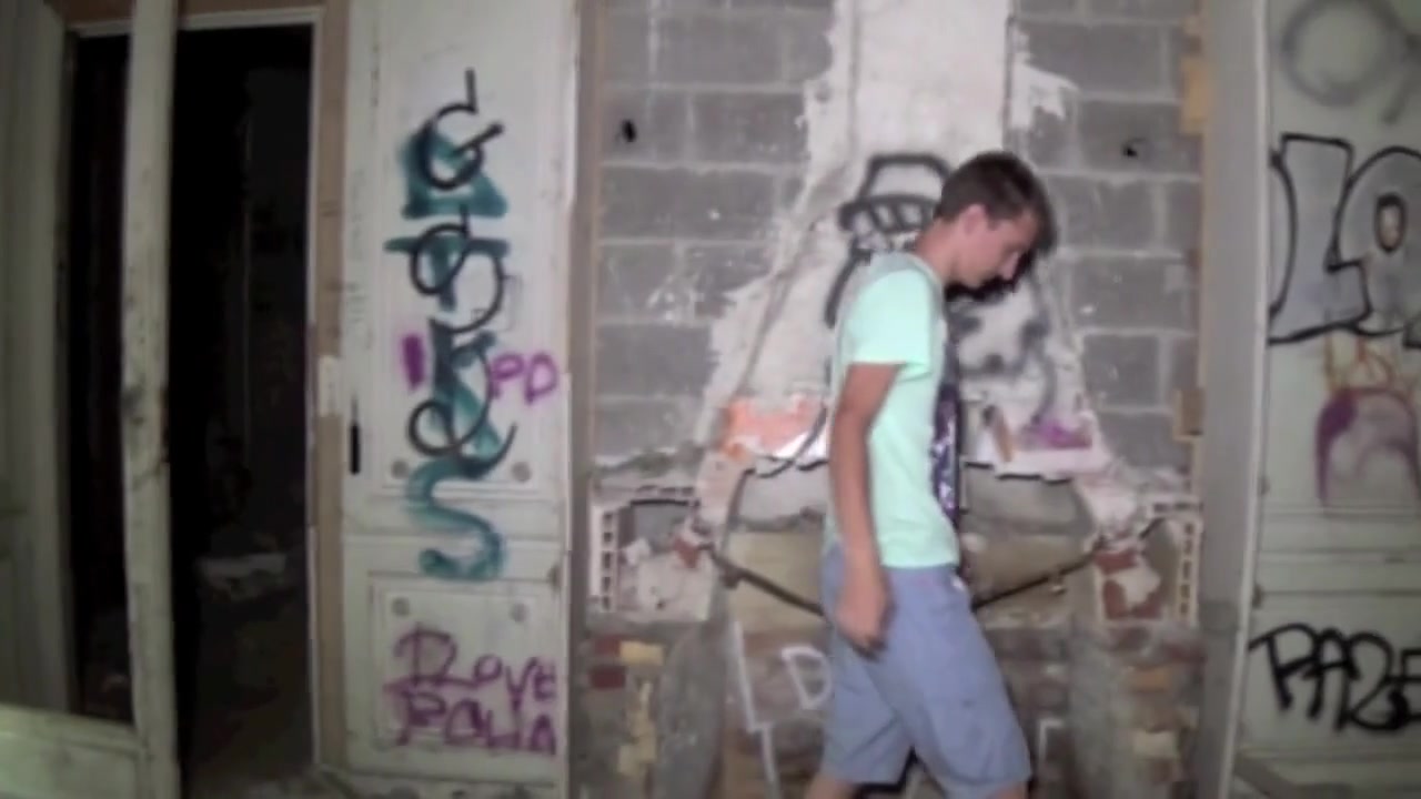 Straight Arab fuck a french twink outdoor - CrunchBoy