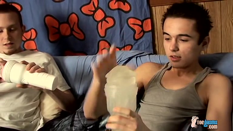 Fleshlight Foot Fun For Str8 Boys - Billy da Kidd And Wiley