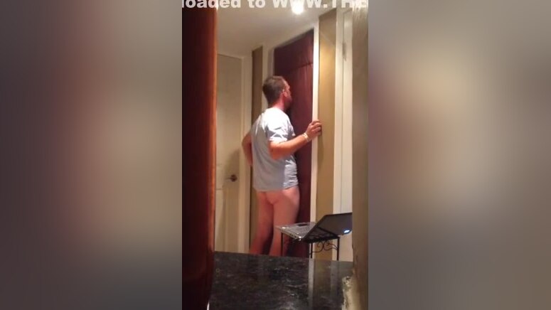 Gloryhole Blowjob