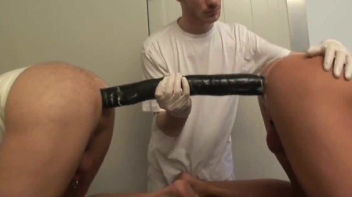 Fisting dual dildo