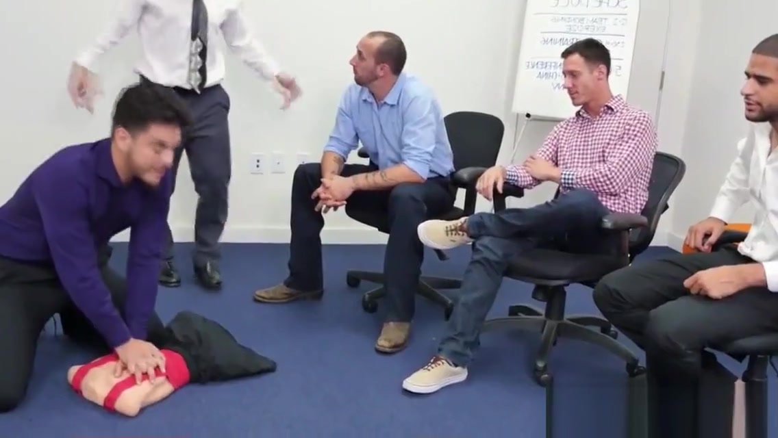 Jock sucked off before gay office threeway