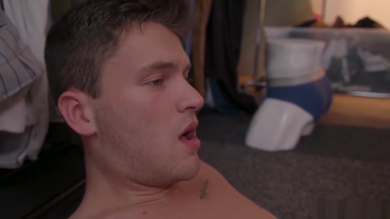 My Fist Raw Anal Fuck! - NextDoorTwink