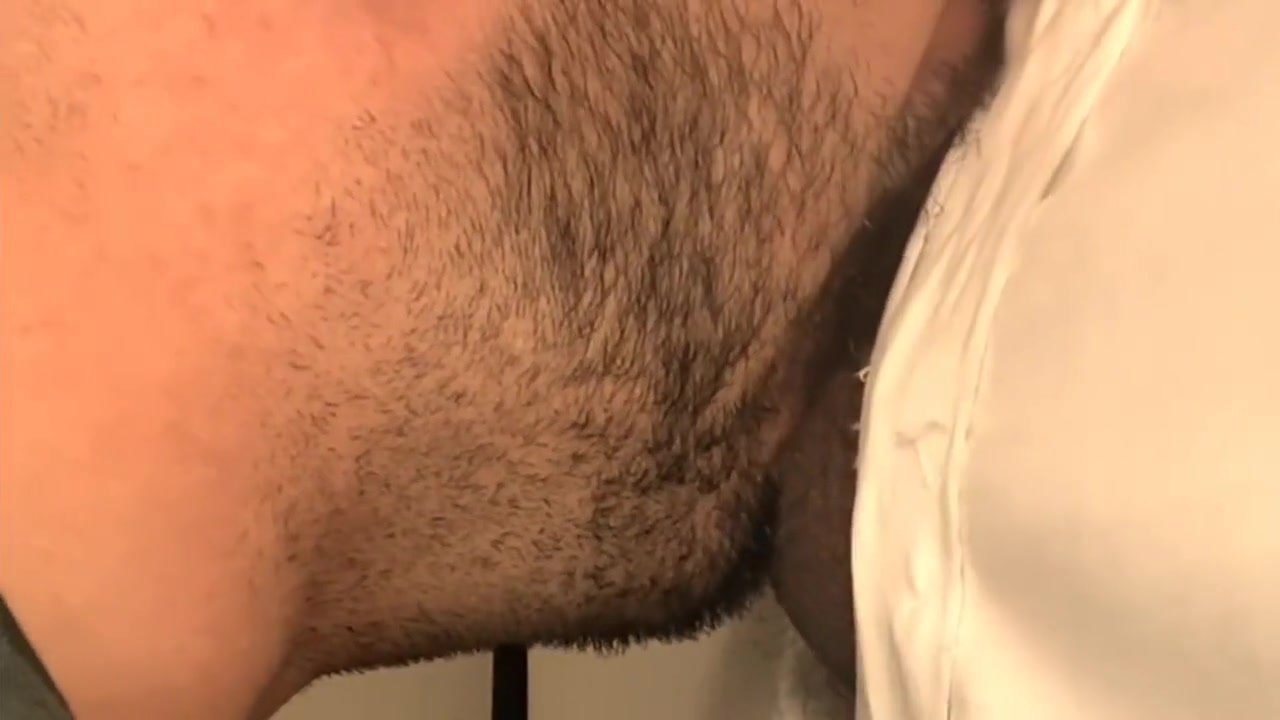 VEGAS GLORYHOLE - UNCUT MONSTER COCK
