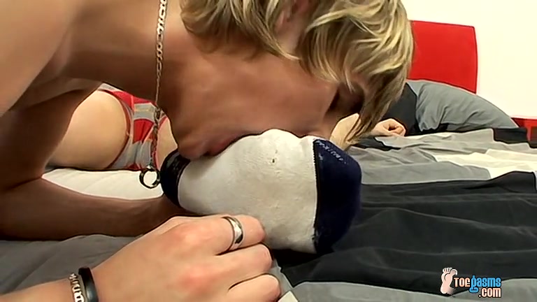 Bareback Foot Loving Boys - Sonny And Jerry