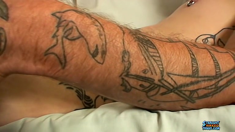 Straight Naked Tattooed Alpha Male Cums - Holes