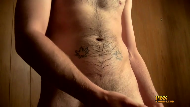 Piss Lube For Jerking Welsey - Welsey Kincaid, Cooper Reeves, Ivan Paynter