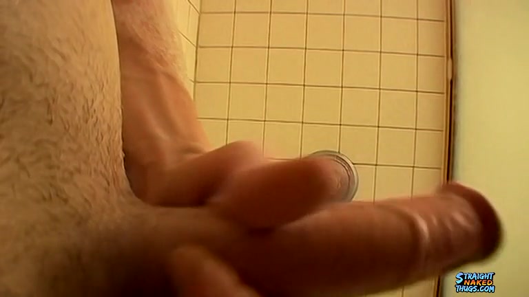 Straight Thug Cum Soaked Bubble Bath - Shamus