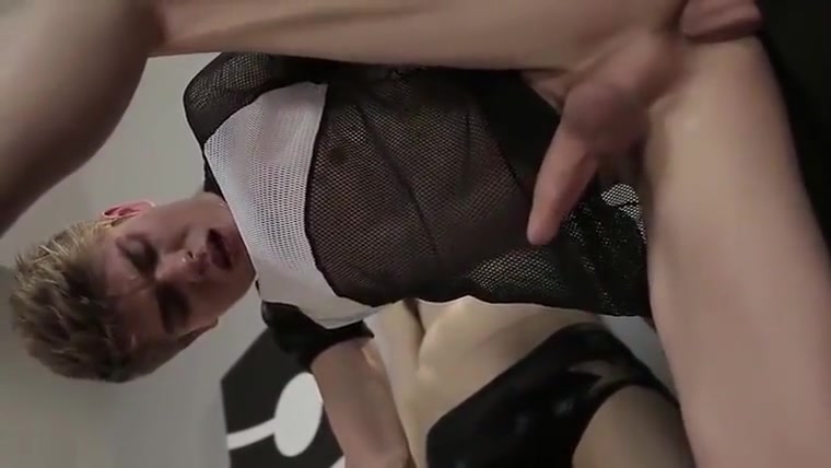 Twinks gloryhole and bareback