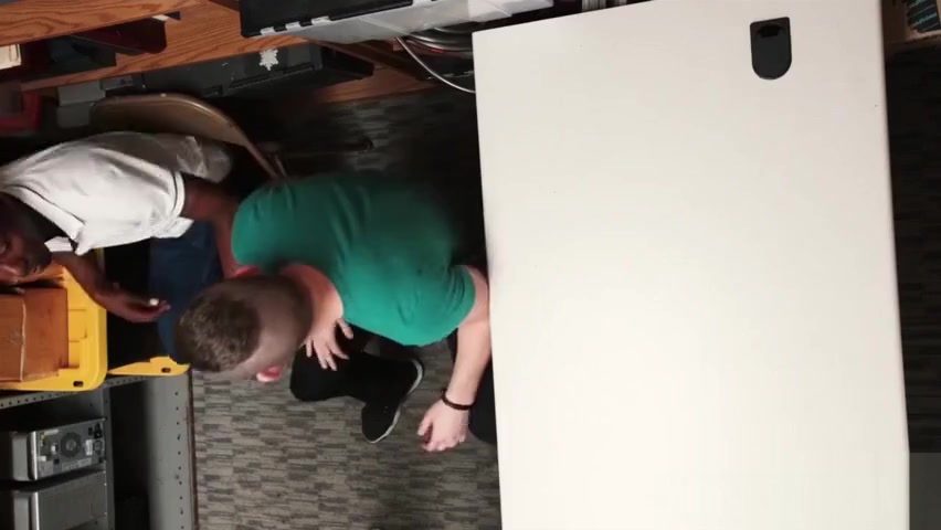 Two perps fighting on camera so LP officer caught them