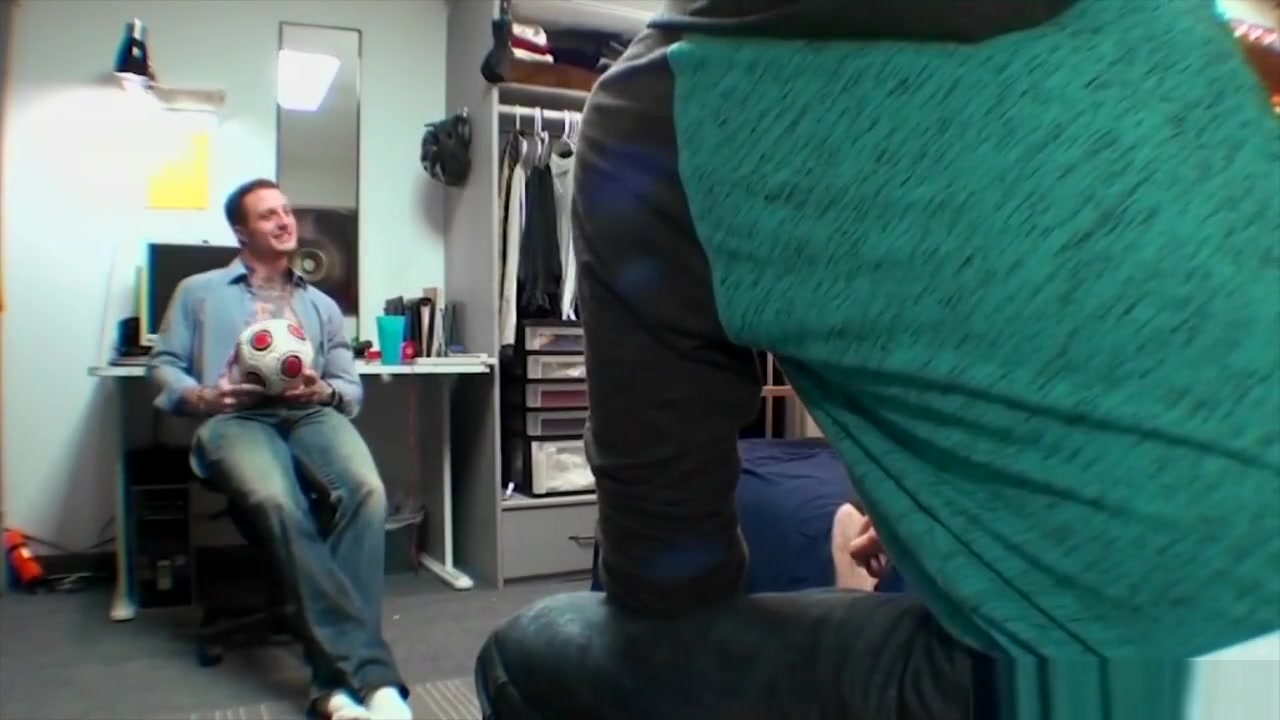 Reality Dudes - Str8 to gay dorm amatuers