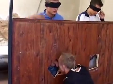 gloryhole group sex