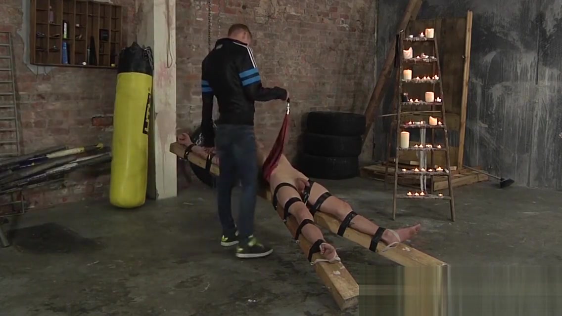 Kinky young gay submits to bondage loving maledom