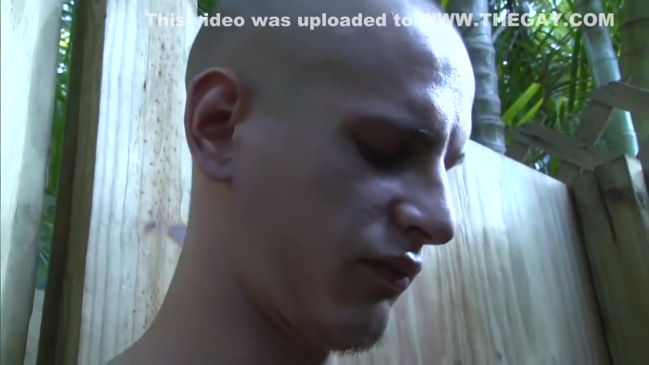 Outdoor gloryhole threesome - Factory Video