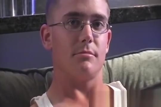 3 army guys suck and fuck
