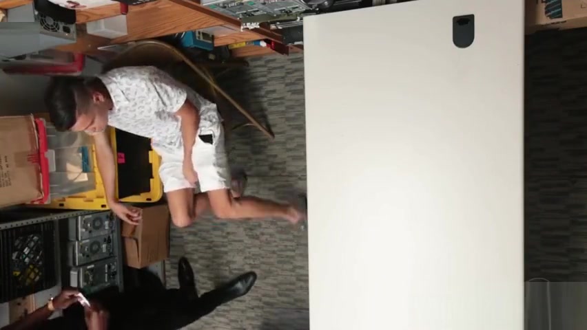 Latino theft detained by a Lost Prevention officer