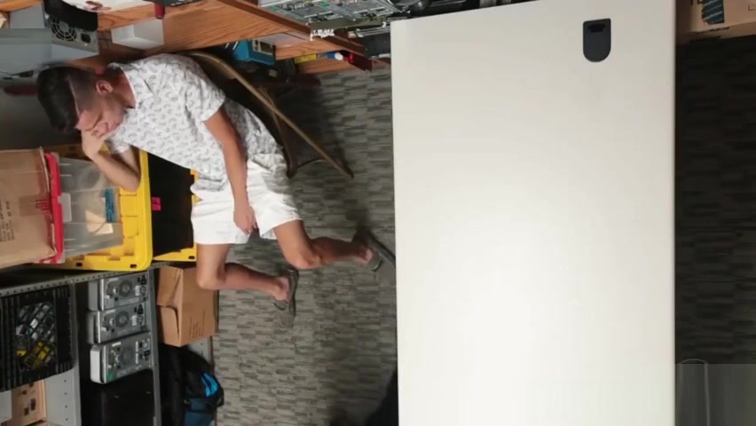 Latino theft detained by a Lost Prevention officer